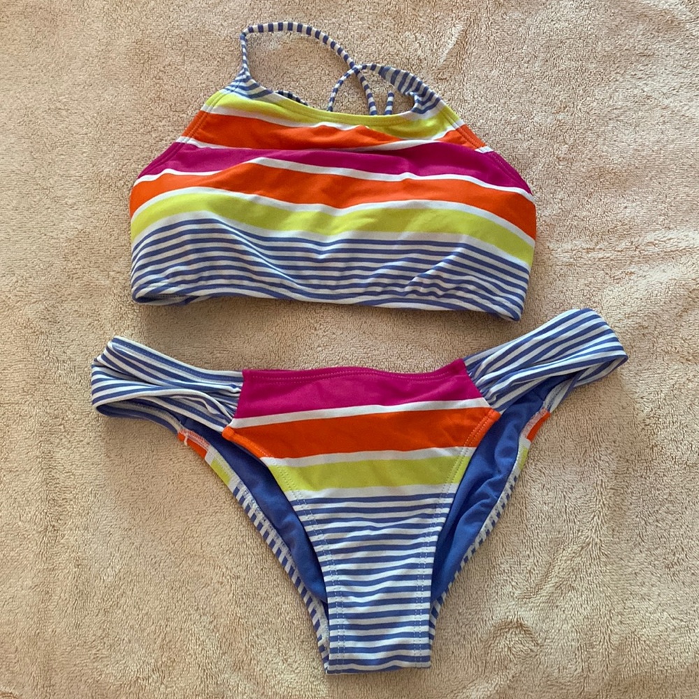 Roxy M bikini